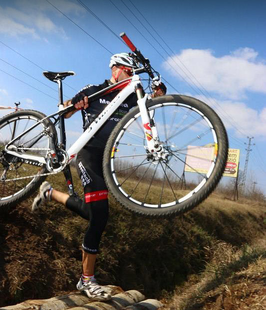 Toyota-TREK Kupa, CycloCross-os árokugrás