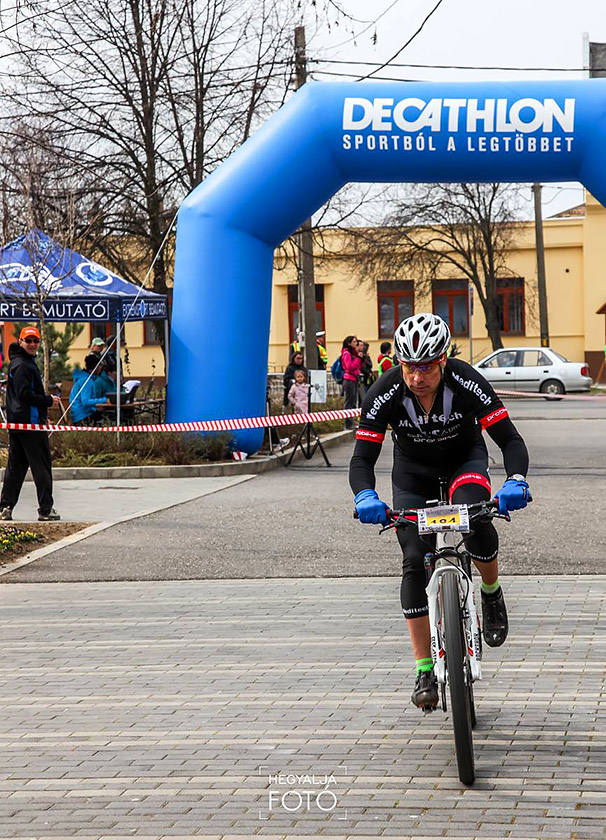 Kőfejtő Cross, Tarcal, XCO szezonnyitó verseny, Kefe