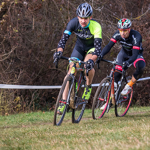 LOcarGO Veszprém Cross 2016, Bakter