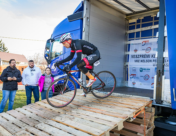 LOcarGO Veszprém Cross 2016, Fésüs László