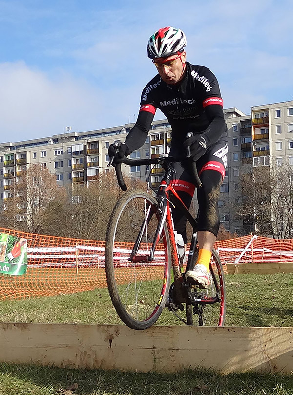 LOcarGO Veszprém Cross 2016, palánk, bunny-hop