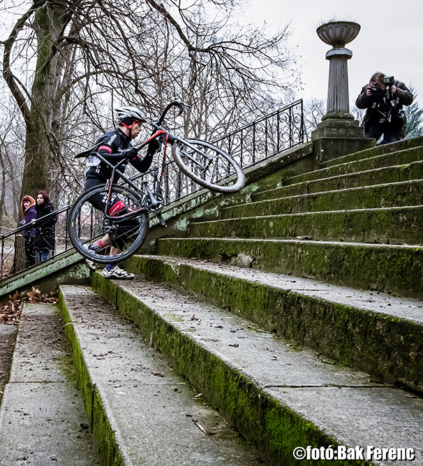 VácCross 2018 CycloCross Magyar Kupa, Kefe versenybeszámoló