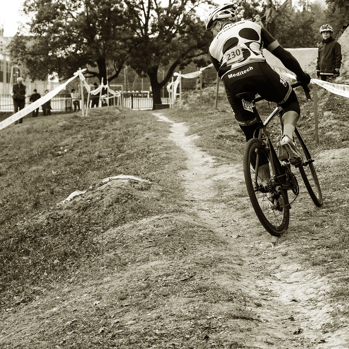 Szekszárd Cyclocross Magyar Kupa, Kefe